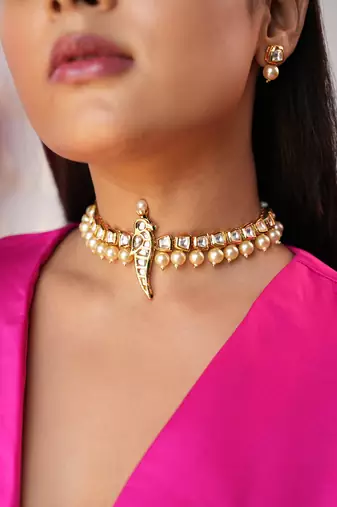 Avyana kundan bird choker set with semi-precious pearls