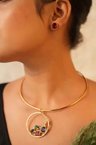 Gold-toned hasuli necklace set
