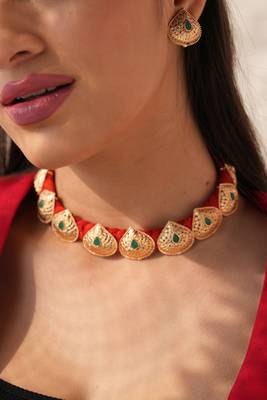 Eira threaded green gemstone choker set 2