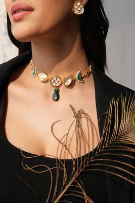 Riana handmade pachi choker set with kundan earrings 1