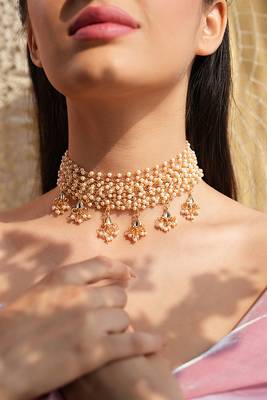 Varnika layered pachi kundan pearl choker necklace with gold beaded pendants 3