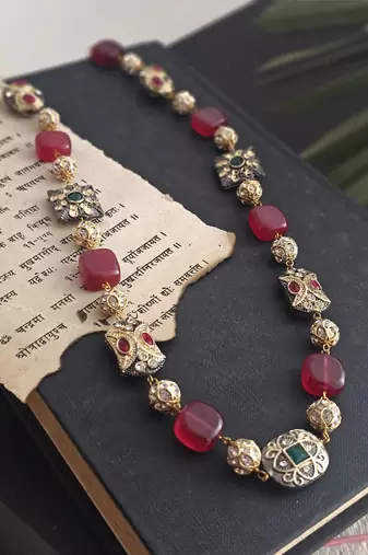 Crimson elegance necklace