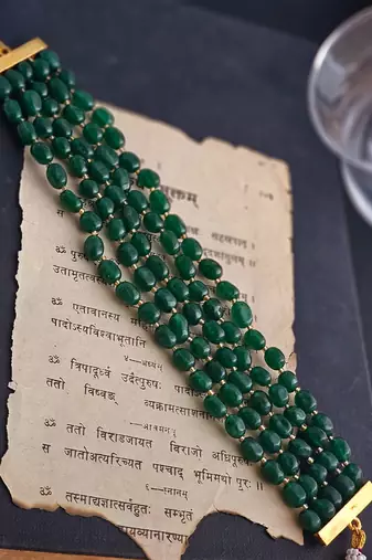 Verdura layered green duldul bead choker with adjustable tassel