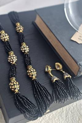 Black beads necklace set 2