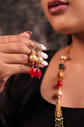Ethereal quartz & pearl necklace set
