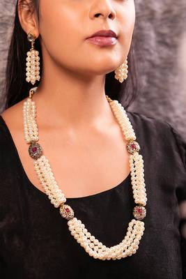 Multi-strand semi-precious pearl necklace 1