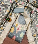   grey jacquard suit set with embroidered neckline & banarasi dupatta