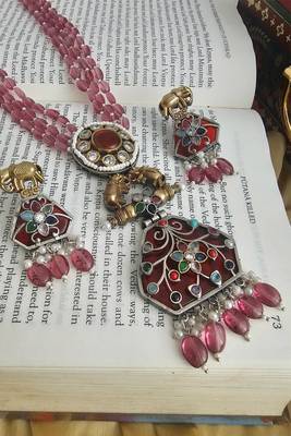 Pink hydro bead floral pendant necklace set 1