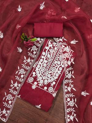 Serene red organza embroidered suit set with white floral thread work 1