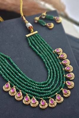 Kisha green oneyx stone necklace 2