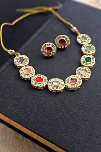 Kundan aura enamel & kundan gold-toned necklace