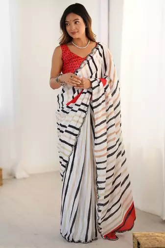 Alluring white digital printed casual wear saree with blouse