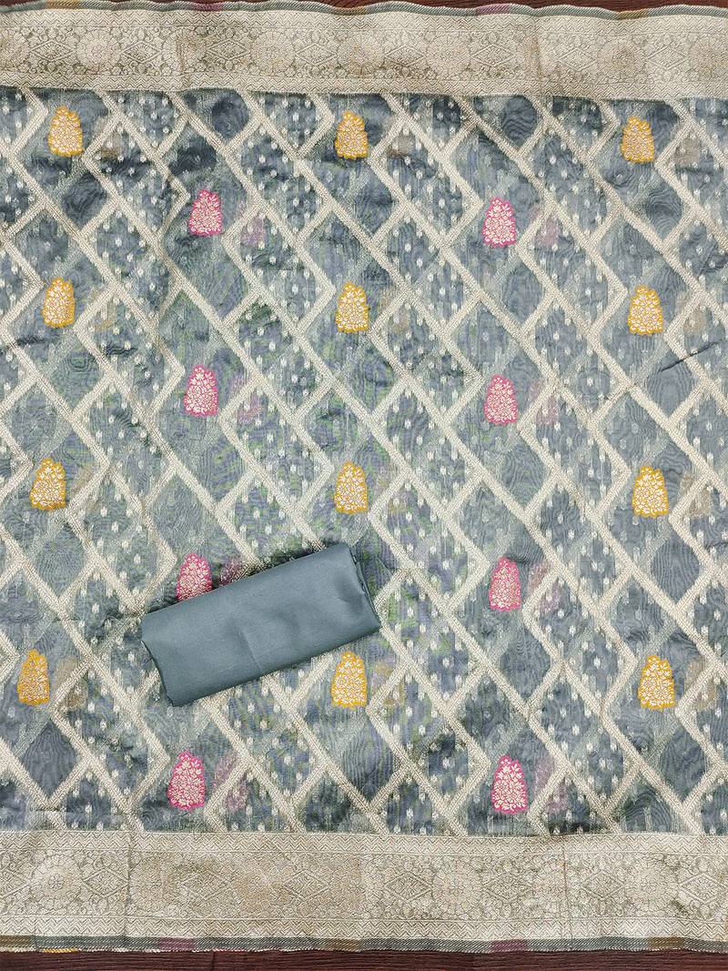   grey jacquard suit set with embroidered neckline & banarasi dupatta