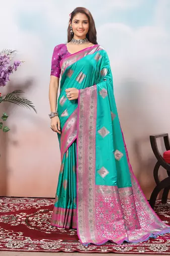  rama floral jaquard woven saree comes with matching blouse