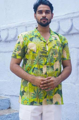 Green cotton Half sleeve jungle explorer Shirt for mens