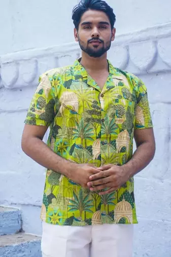 Green cotton Half sleeve jungle explorer Shirt for mens