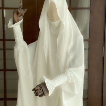 Saudi or Irani Jilbab Full Length White and Noise Pc Firdous Fabric 1