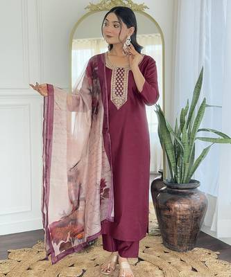 Maroon Rayon Embroidery Straight Kurta with Pant And Dupatta Set 1