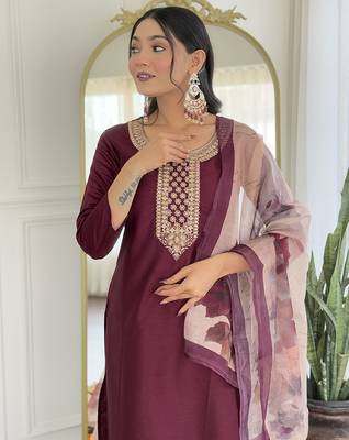 Maroon Rayon Embroidery Straight Kurta with Pant And Dupatta Set 5