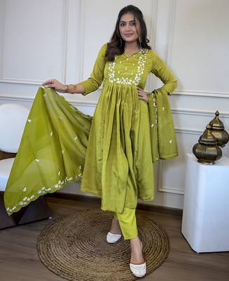 Lemon Chinon Embroidery Straight Kurta with Pant And Dupatta Set 5