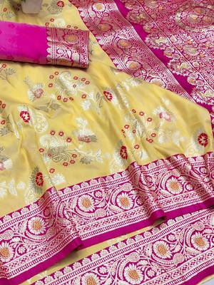 Yellow banarasi Art Silk kanjivaram Art Silk saree with blouse 3