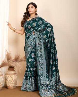 Rama green woven patola saree with blouse piece 3