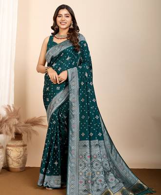 Rama green woven patola saree with blouse piece 1