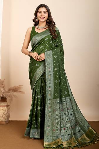 Green woven patola saree with blouse piece