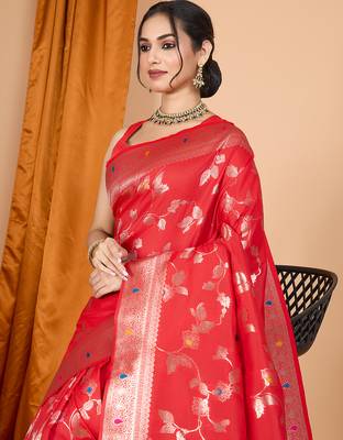 Red woven banarasi design saree with blouse piece 2