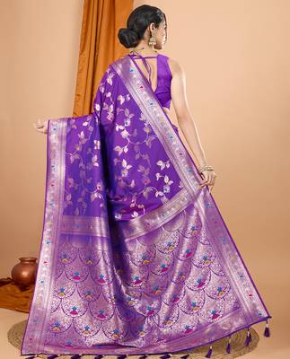 Violet woven banarasi design saree with blouse piece 5
