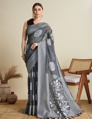 Grey woven cotton silk jacquard saree with blouse piece 1