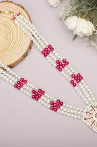 Pearl-Beaded Dulha Moti Mala Haar Necklace With Elegant Brooch