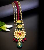 Traditional kundan and bead maang tikka