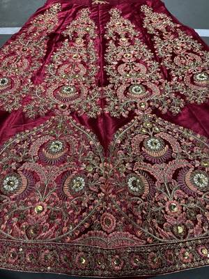MAROON THREAD ZARI DORI AND SEQUINS EMBROIDEREY WORK VELVET SEMI STITCHED LEHENGA CHOLI 7
