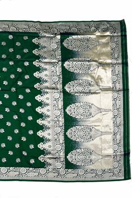 Green Art silk blend saree with blouse 2
