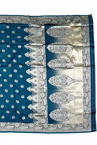 Firozi Art silk blend saree with blouse