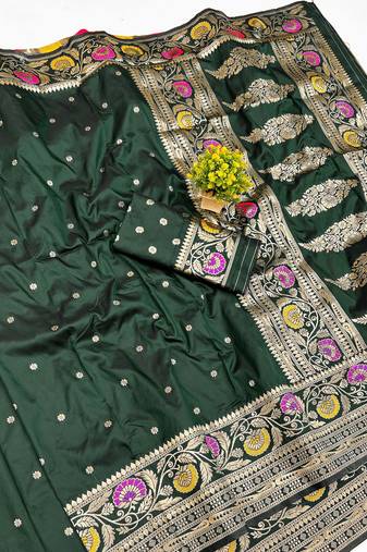 Dark green Art Silk saree with blouse