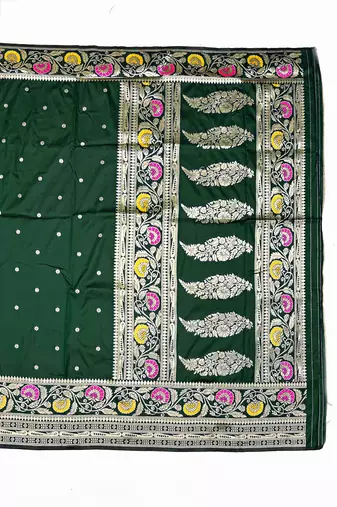Dark green Art silk blend saree with blouse