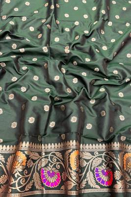 Dark green Art silk blend saree with blouse 3