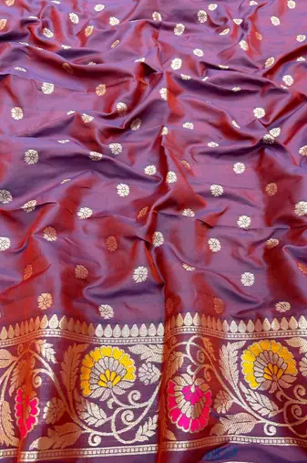 Magenta Art silk blend saree with blouse