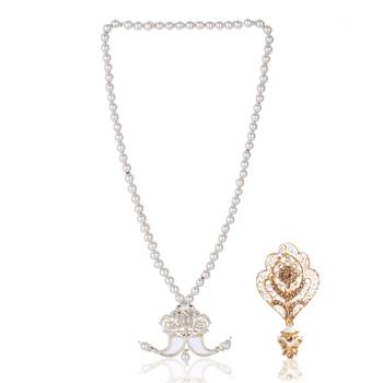 Single-line dulha mala with gold plated brooch 1