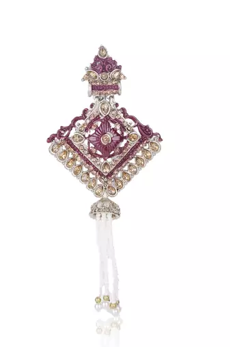 Layered moti necklace With Antique Brooch
