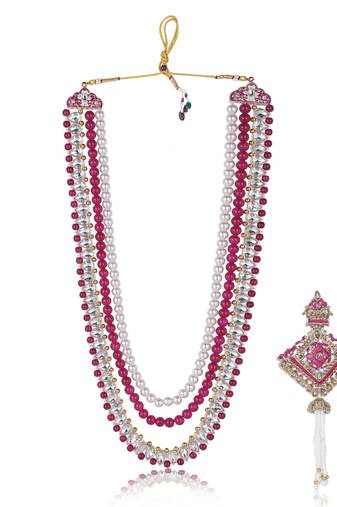 Layered pearl groom mala with gold-plated brooch     classic elegance