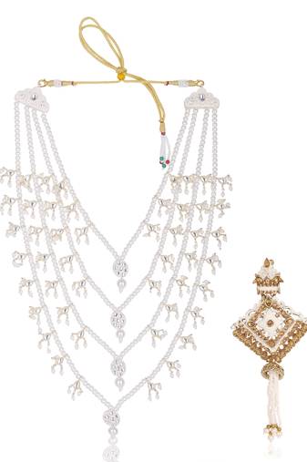 Layered pearl groom mala with gold-plated brooch     classic elegance