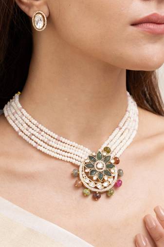 Gold plated pearl kundan necklace set