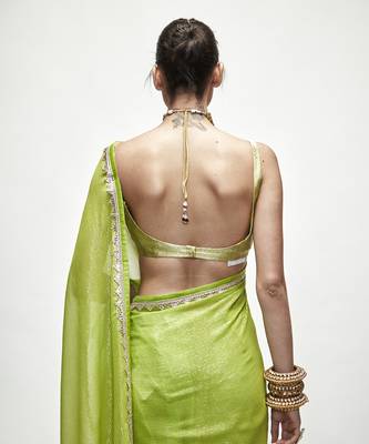 Green georgette plain saree 4