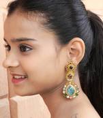 Elegant teardrop statement earrings