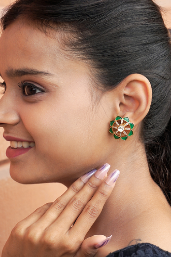 Radiant petal stud earrings