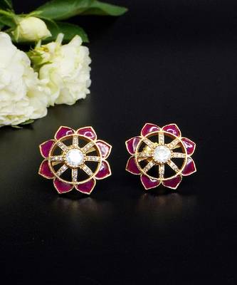 Radiant petal stud earrings 2