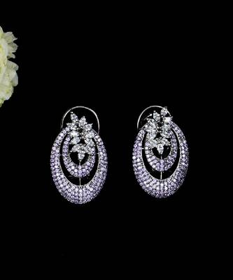 Elegant oval floral studded earrings 3